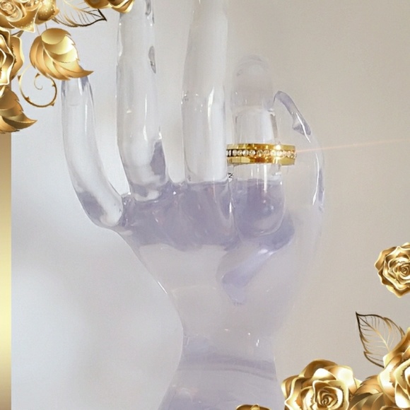 Exclusively Fancy Other - 💝HOST PIC💝 5🌟 Gold band Ring Wedding Anniversary NWT With Ring Box